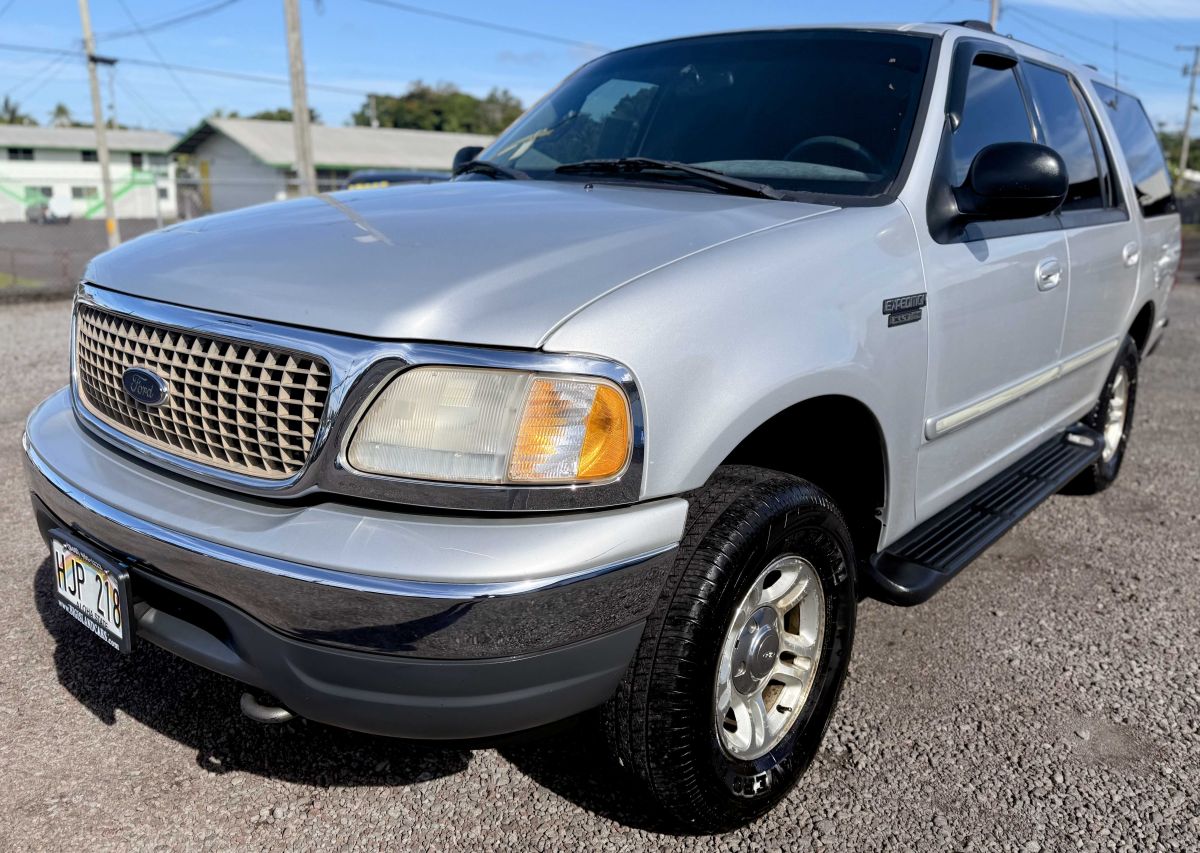 For Sale: 2000 FORD EXPEDITION 3RD ROW 4X4